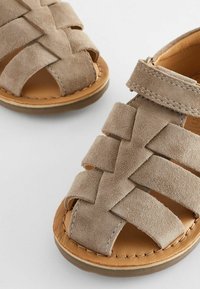 Next CLOSED TOE TOUCH FASTENING - REGULAR FIT - Lær-at-gå-sko - grey