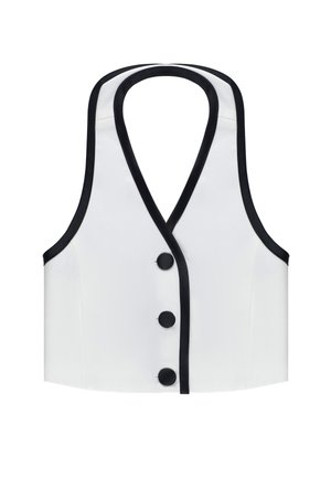 Gilet bianco senza maniche con scollatura profonda, bordo nero lungo i bordi e tre grandi bottoni neri al centro davanti.