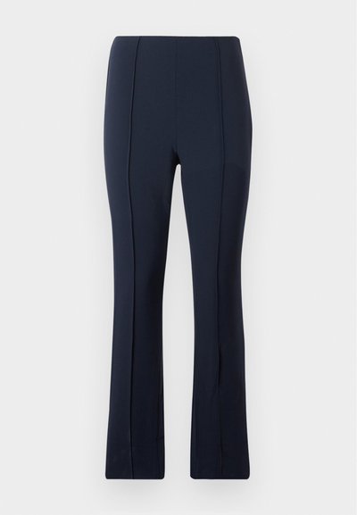 Pantalon bleu marine à jambes droites avec des détails de coutures verticales à l'avant, présenté sur un fond clair uni.