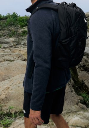 Sudadera con cremallera - black