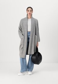 VILA VIBLAZA LONG CARDIGAN - Casaco de malha - light grey