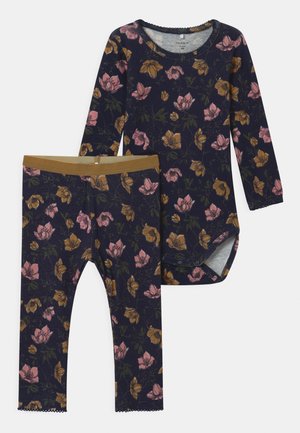 NBFSABBIE SET - Legging - dark sapphire