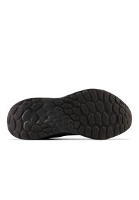 New Balance FRESH FOAM ARISHI V4 - Sapatos para corrida em estrada - black