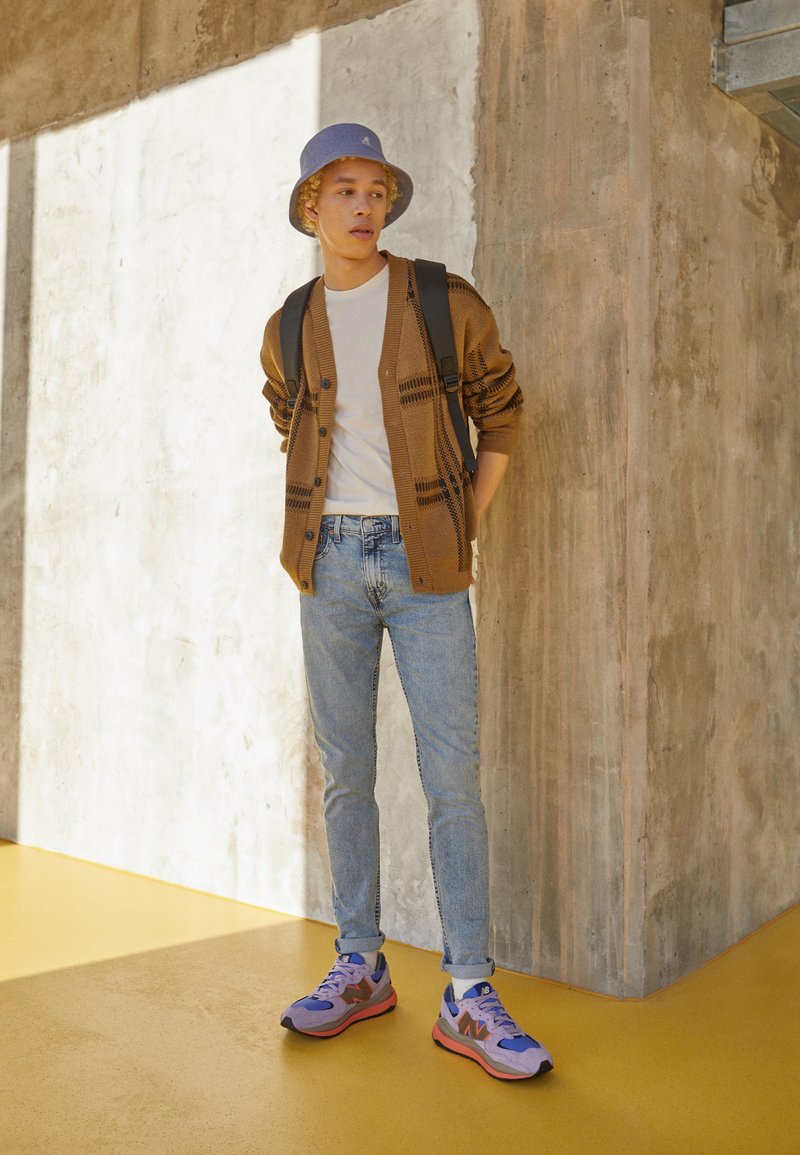 Levi's® 512™ SLIM TAPER LOW BALL - Calças de ganga justas - wolf horizon