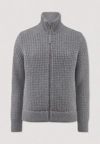 Grauer Reißverschluss-Pullover mit strukturiertem, gewebtem Muster. Verfügt über einen hohen Kragen sowie gerippte Bündchen und Saum. Hergestellt aus dickem Strickmaterial.