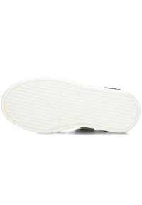 Pinocchio SNEAKERS - Babyschoenen - taupe