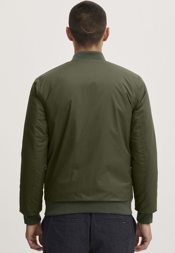 CFOakden - Bomber Jacket - beetle4