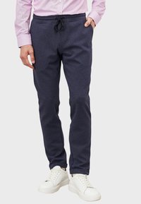 AC&CO / ALTINYILDIZ CLASSICS Kalhoty - dark blue