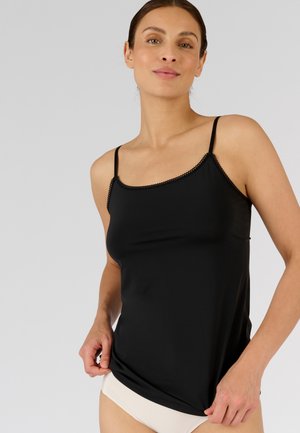 Zwarte tanktop met dunne schouderbandjes, voorzien van een geschulpte afwerking langs de halslijn, gemaakt van zachte, gladde stof. Aansluitend silhouet, minimalistische details.