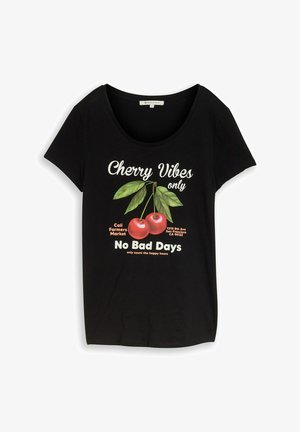 Czarny t-shirt z dekoltem w serek z grafiką dwóch wiśni i napisem „Cherry Vibes only, Cali Farmers Market, No Bad Days.”