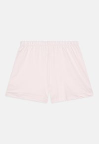 Pantalones cortos de algodón rosa claro con cinturilla elástica, corte holgado y una textura suave, diseñados para comodidad y uso casual.