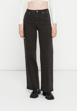 ONLJUICY MISSOURI WIDE PANT - Straight leg jeans - chocolate torte