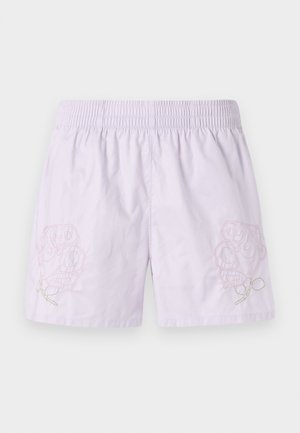 Lila katoenen shorts met een elastische tailleband, voorzien van zachte roze en groene bloemen borduursel aan de linkerkant, gladde textuur, casual ontwerp.
