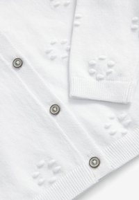 Next FLOWER BOBBLE REGULAR FIT - Vesta na kopčanje - white