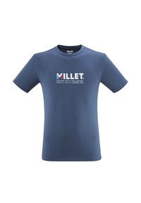 Granatowa koszulka z bawełny, z okrągłym dekoltem, z białym i czerwonym logo oraz napisem "MILLET" nadrukowanym z przodu. Krótkie rękawy.