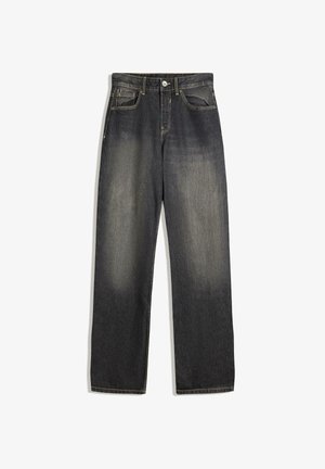 Tamne farmerice od tamnog denima s opuštenim krojem, ravne nogavice, vidljivim šavovima i izblijedom gradijentnog efekta sprijeda.