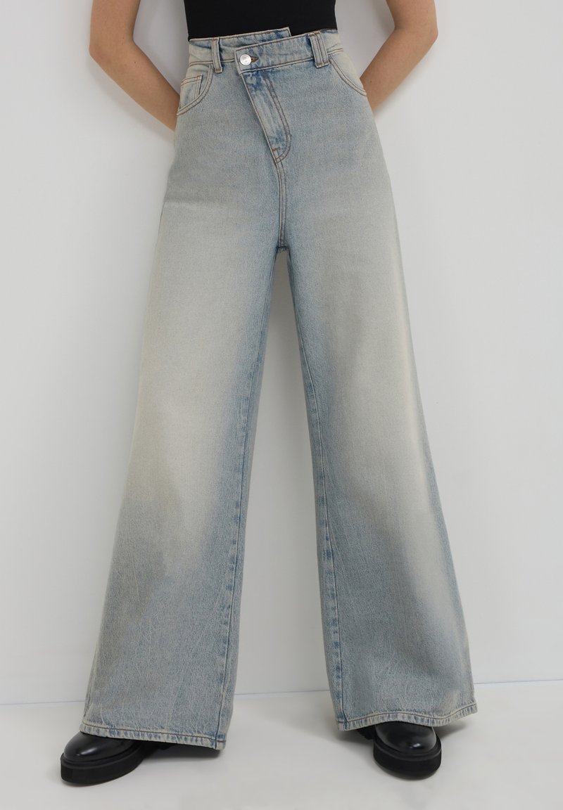 Calliope EFFETTO SABBIATO - Jean flare - blu