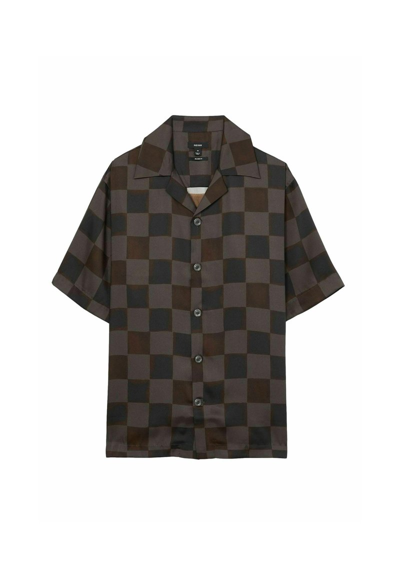 Camisa de manga corta a cuadros marrones hecha de tela suave, con cuello extendido y botones en el frente, que presenta cuadrados oscuros y claros alternos.