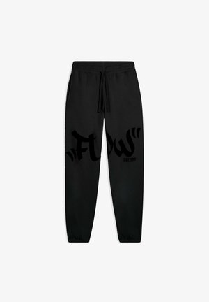 Pantalones de chándal negros con cintura y puños elásticos, que presentan un audaz gráfico "FLOW" y el texto "FREDDY" en negro en la parte frontal.
