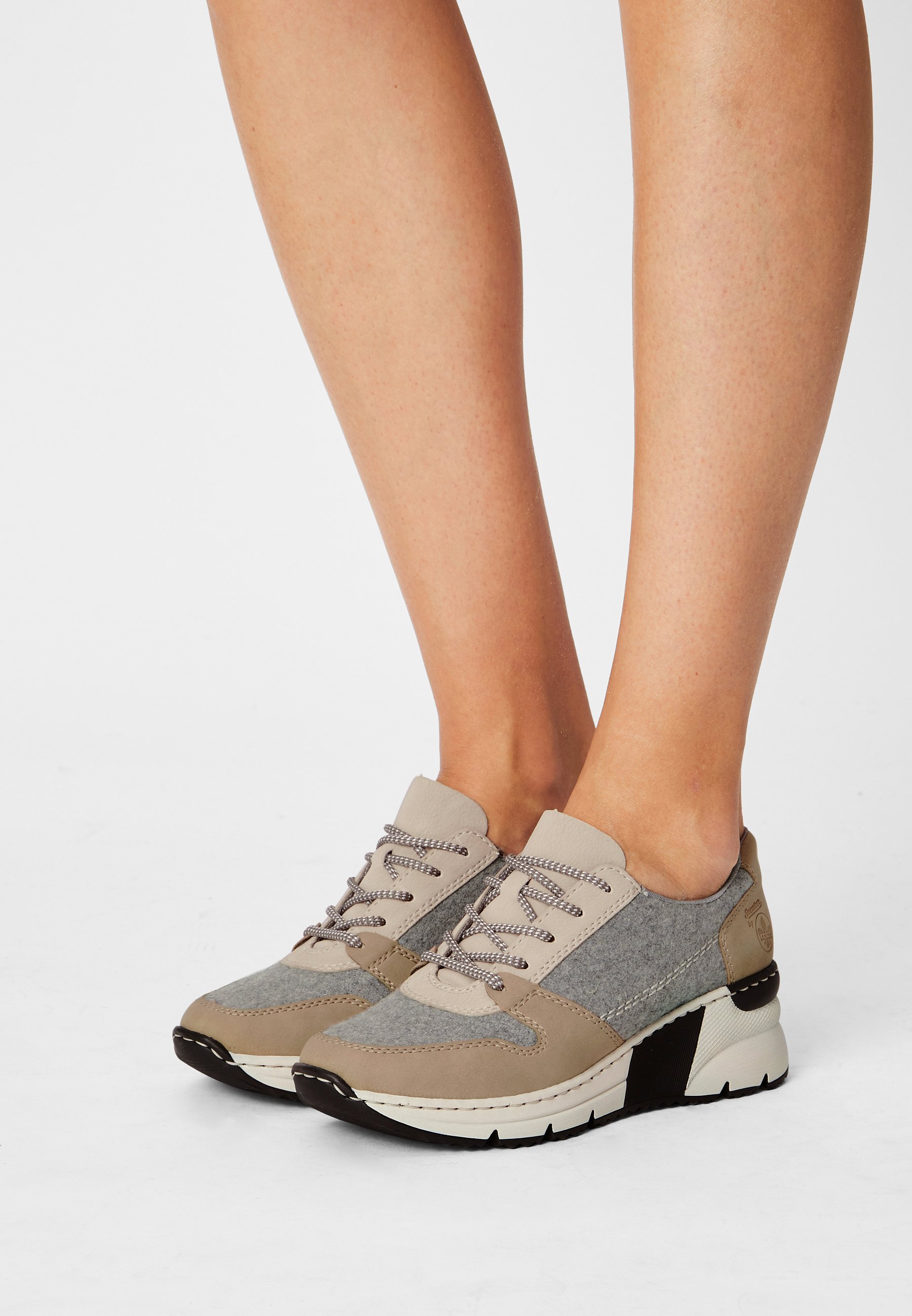 rieker sneaker beige