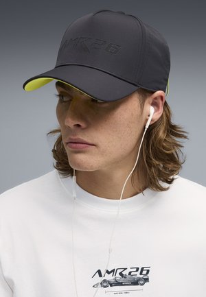 Puma, PUMA X ASTON MARTIN ARAMCO F1® TEAM LIFESTYLE BASEBALL-CAP UNISEX - Gorra - black