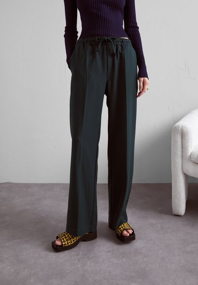 Won Hundred MALIA - Pantalon classique - scarab