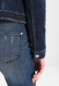 comma Džínová bunda - blue denim