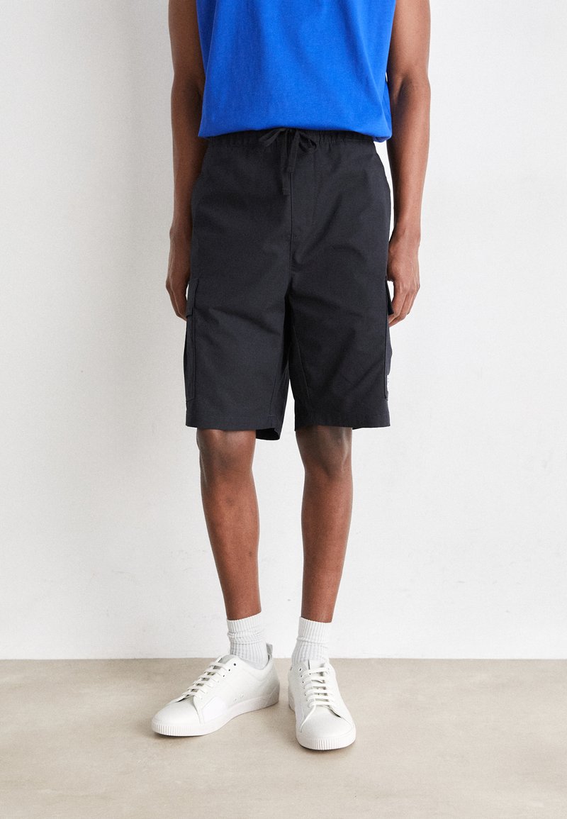 HUGO - GIULIO - Shorts - black, Forstør