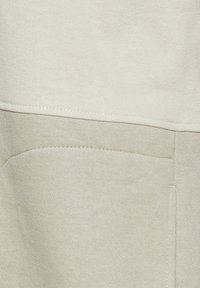 Blend BHPullover - Mikina s kapucňou - snow white