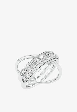 Silberner Ring mit verwobenen Design und zwei Reihen klarer Kristalle, die in einem polierten Band eingefasst sind, und zeigt ein schlankes, modernes Aussehen.