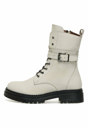 Nine West MILITARYILLEP 2PR - Plateaustiefelette - cream