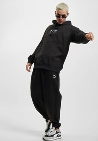 Puma DOWNTOWN LOGO - Felpa con cappuccio - black