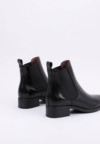 Sandra Fontán TATIANA - Boots à talons - black