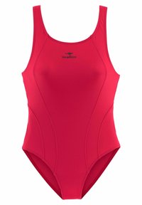 Roter einteiliger Badeanzug aus glattem, elastischem Stoff, mit breiten Trägern und geschwungenen Nähten. Schwarzes Logo an der Mitte des Brustbereichs platziert.