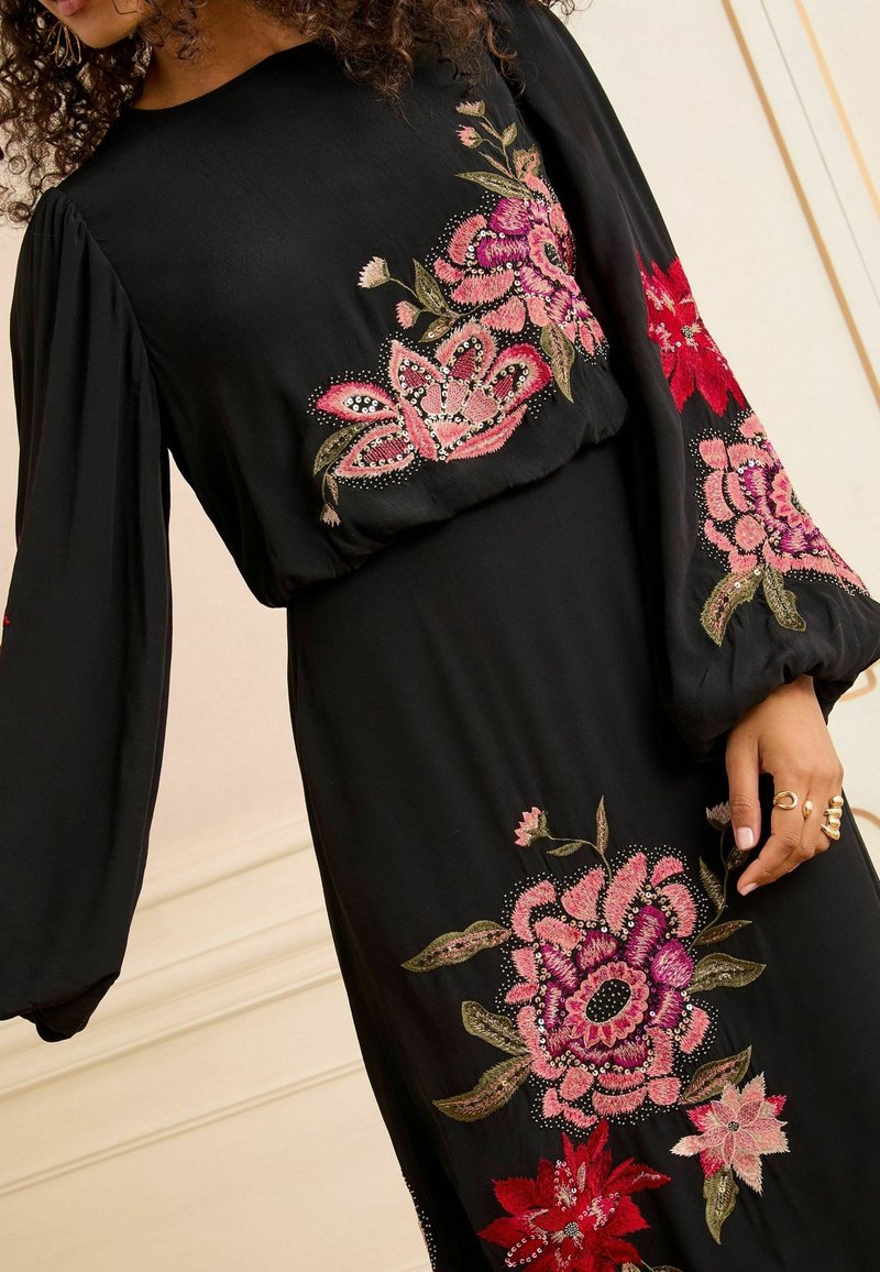 Love & Roses REGULAR FIT - Day dress - black floral/black - Zalando