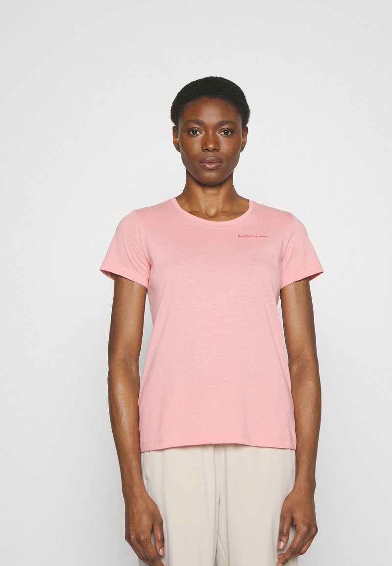 Peak Performance - W EXPLORE LOGO WARM BLUSH - Sports T-shirts - warm blush, Forstør