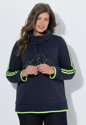 LAURASØN, SPORTY MOUNTAIN MOTIF TURTLENECK SWEATSHIRT - Sweatshirt - marine