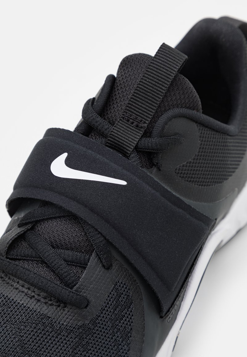 Nike in season trainer Clearance