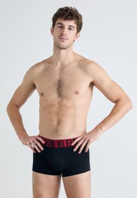 Calvin Klein Underwear TRUNK 3 PACK MODERN STRUCTURE COTTON - Ozke boksarice - juneberry