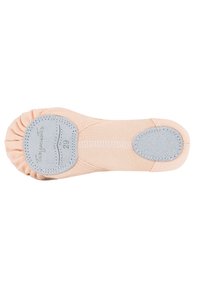 Heller rosa Ballettschuhsohle aus weichem Stoff mit einer grauen Lederlasche, versehen mit einem gerafften Rand und genähten Details.