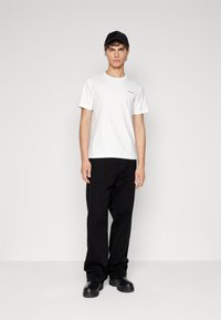 Calvin Klein MICRO LOGO 2 PACK  - Basic póló - iron gate / white