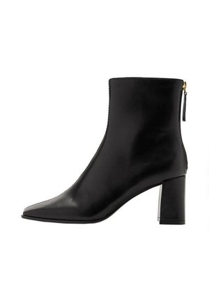 Stivaletti - black