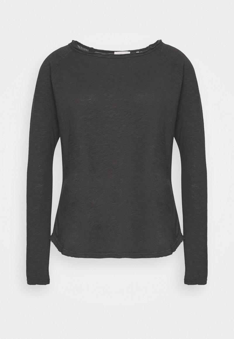 Czarna, długorękawowa koszulka wykonana z lekkiego, teksturowanego materiału. Posiada okrągły dekolt i luźny krój z bocznymi rozcięciami.