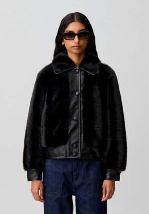 Claudie Pierlot, FAUX FUR - Chaqueta de invierno - noir