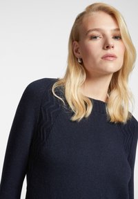 Elena Mirò CON COLLO STACCABILE - Maglione - blu