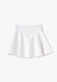 Gonna bianca a campana con una texture liscia, dotata di una ampia elastico in vita e un orlo lungo fino al ginocchio che accentua delicatamente la forma.