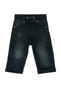 Pantaloni in denim blu scuro con vita elastica, cordoncino, tasche frontali e orli arrotolati. Tessuto liscio e finitura lavaggio medio.