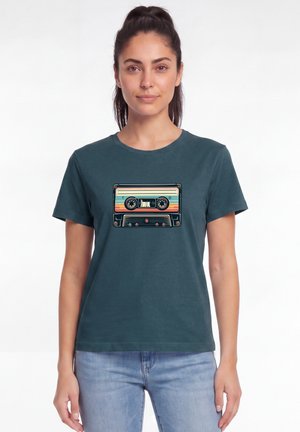 watapparel, RETRO KASSETTE - T-Shirt print - stargazer