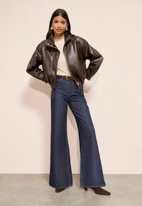 REGULAR FIT - Imitatieleren jas - chocolate brown