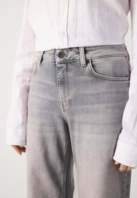 Mos Mosh HERA - Flared jeans - grey